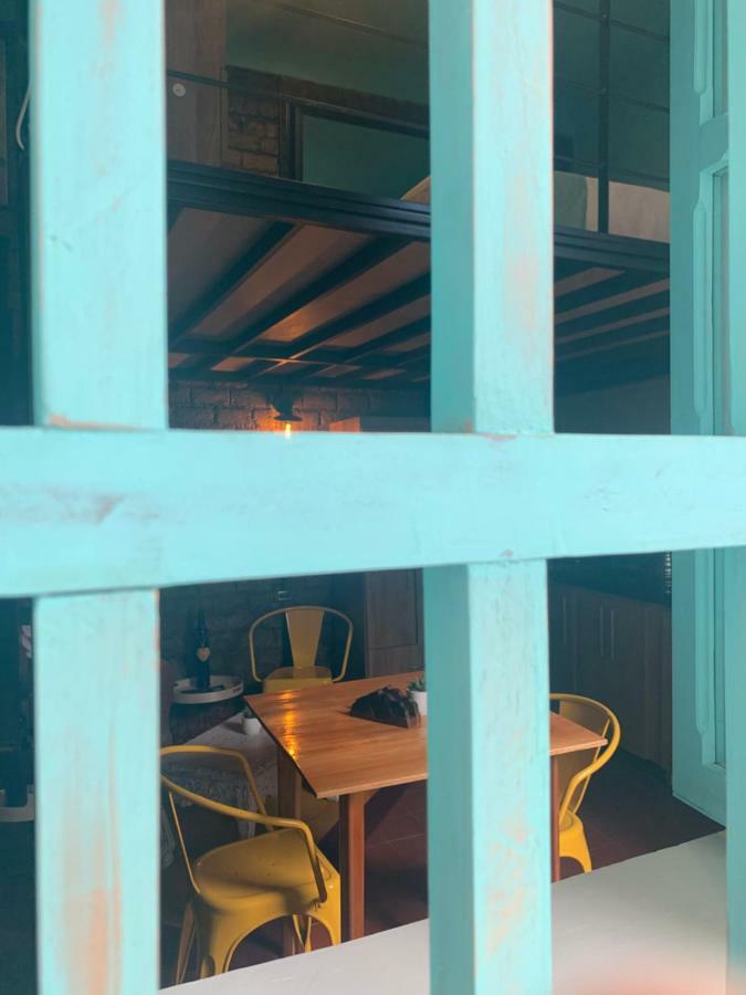Moonshine Boutique Hostal カリ エクステリア 写真
